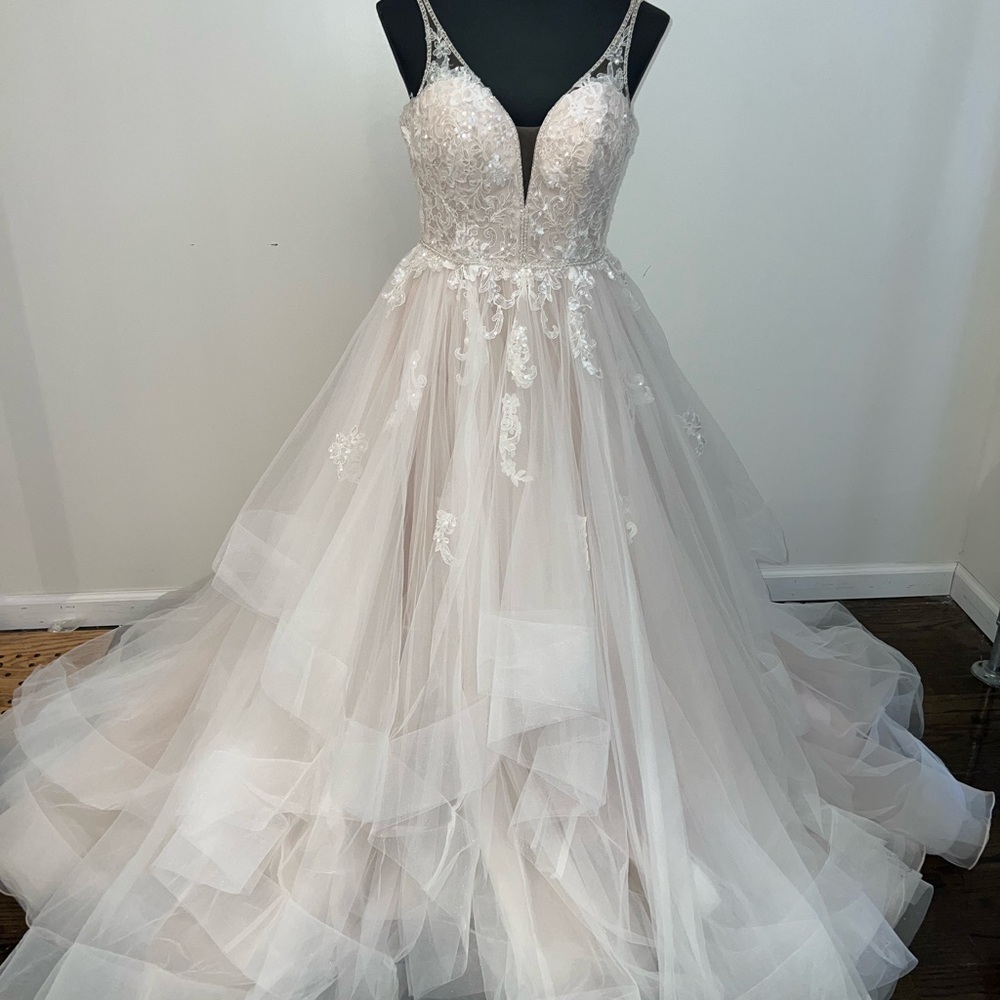 Stella York 6838